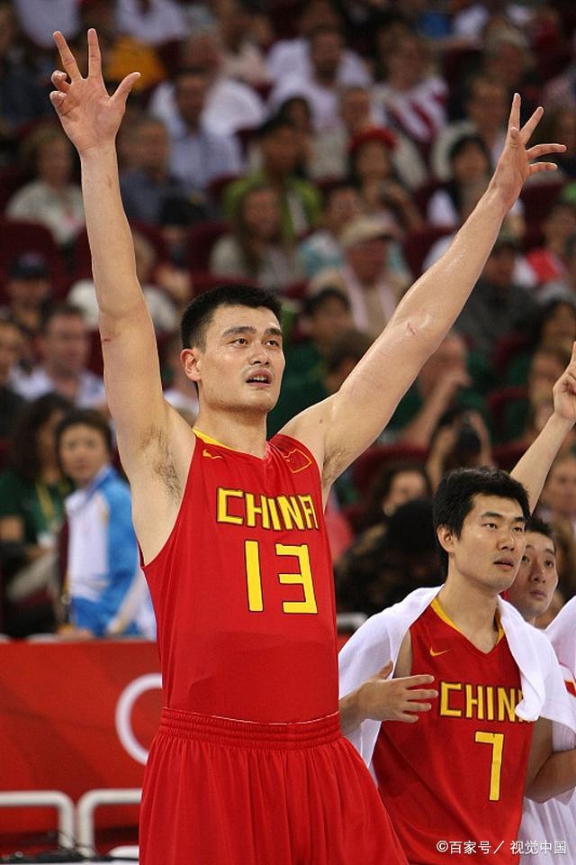 它具备