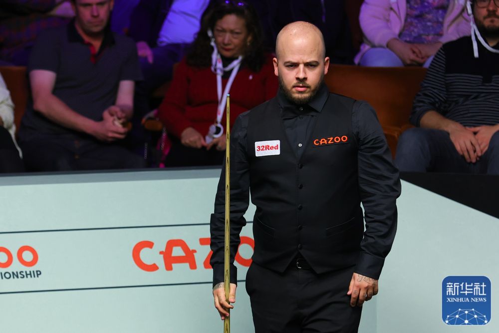 这一球明显 这一球明显