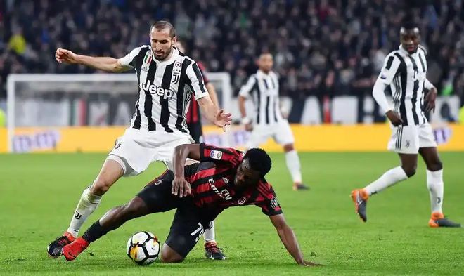 脚踝扭伤 脚踝扭伤