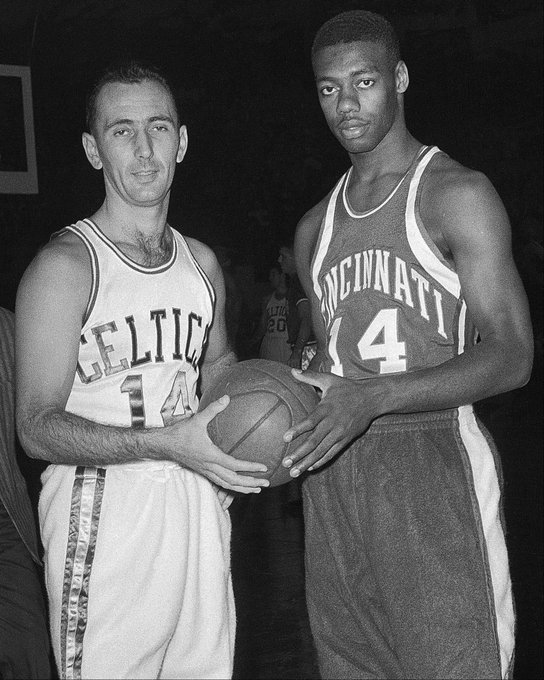 拉菲尼亚同 拉菲尼亚同