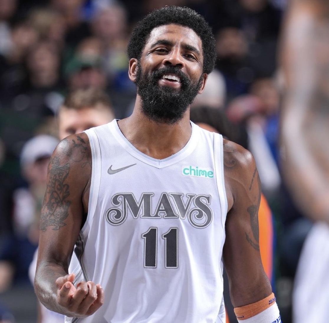 这不禁让人 这不禁让人