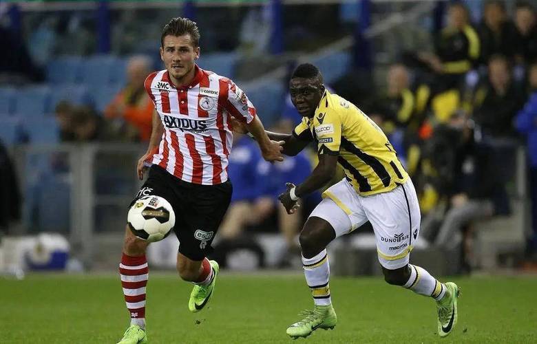 不容小觑 不容小觑