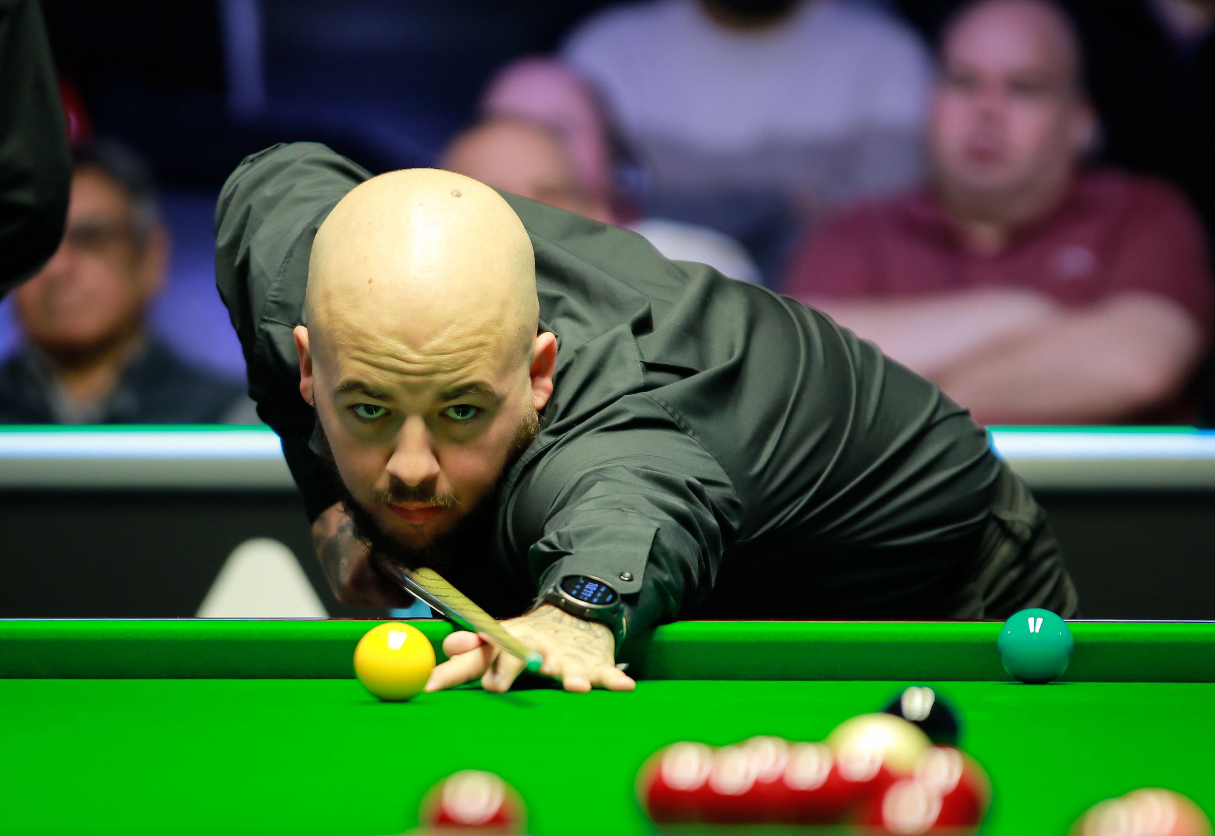 随着国内外 随着国内外